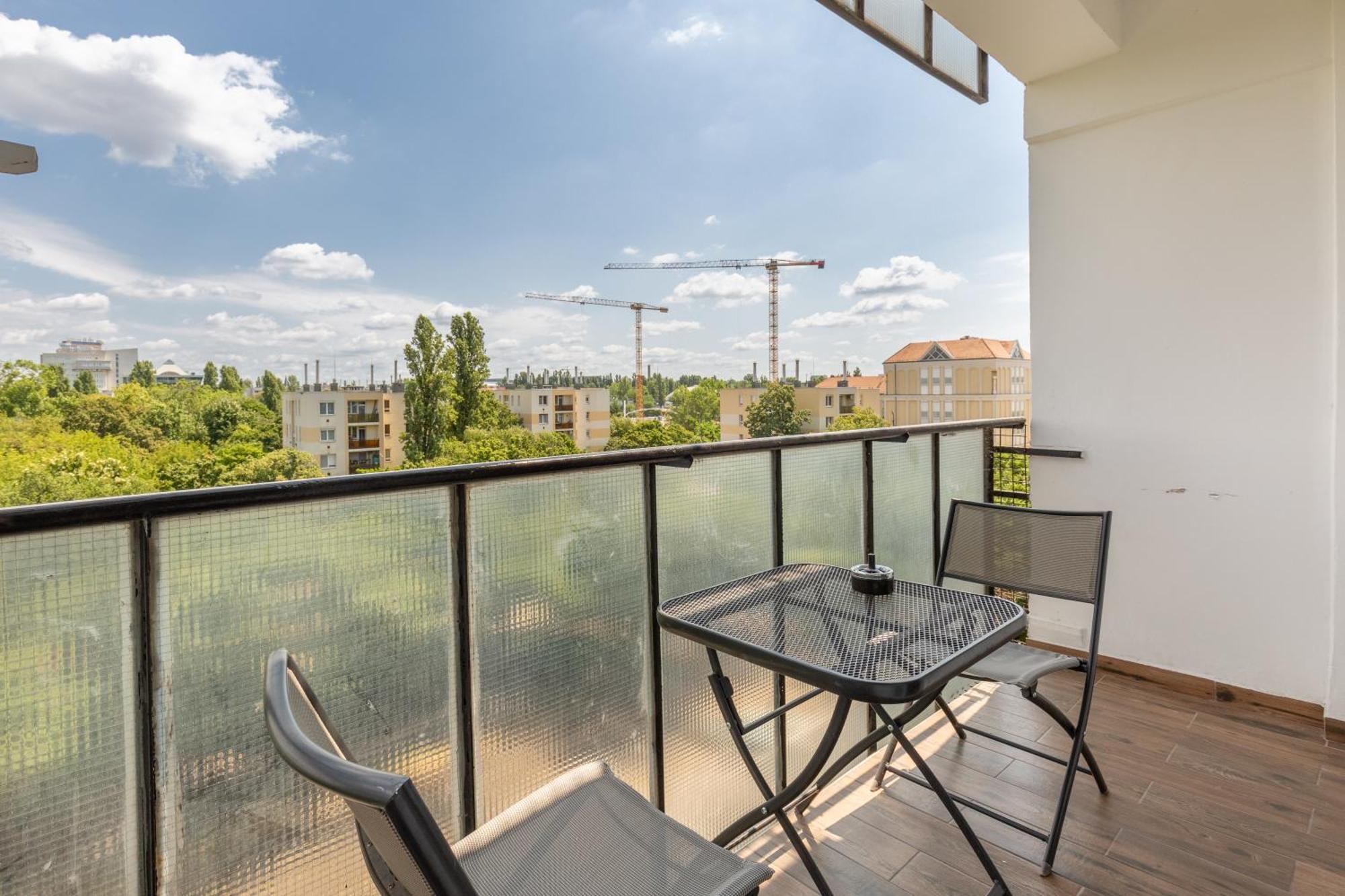 Street'N Apartment Budapest Eksteriør billede
